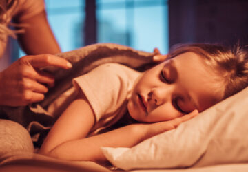 כיצד שינה ותזונה משפיעים על ילדינו?
